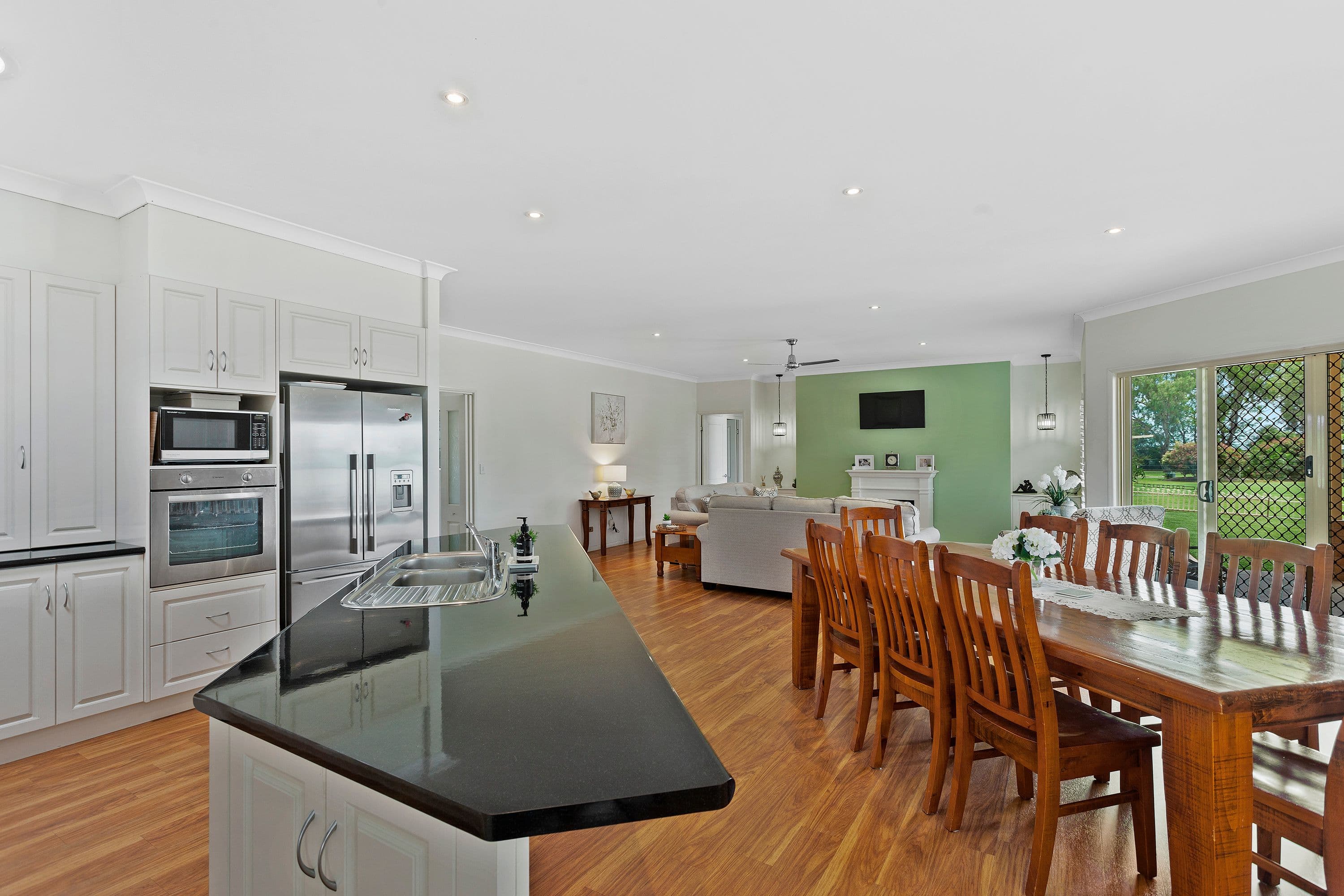 11 Yellowlea Court, Oakey QLD 4401, Oakey - Thumbnail 4