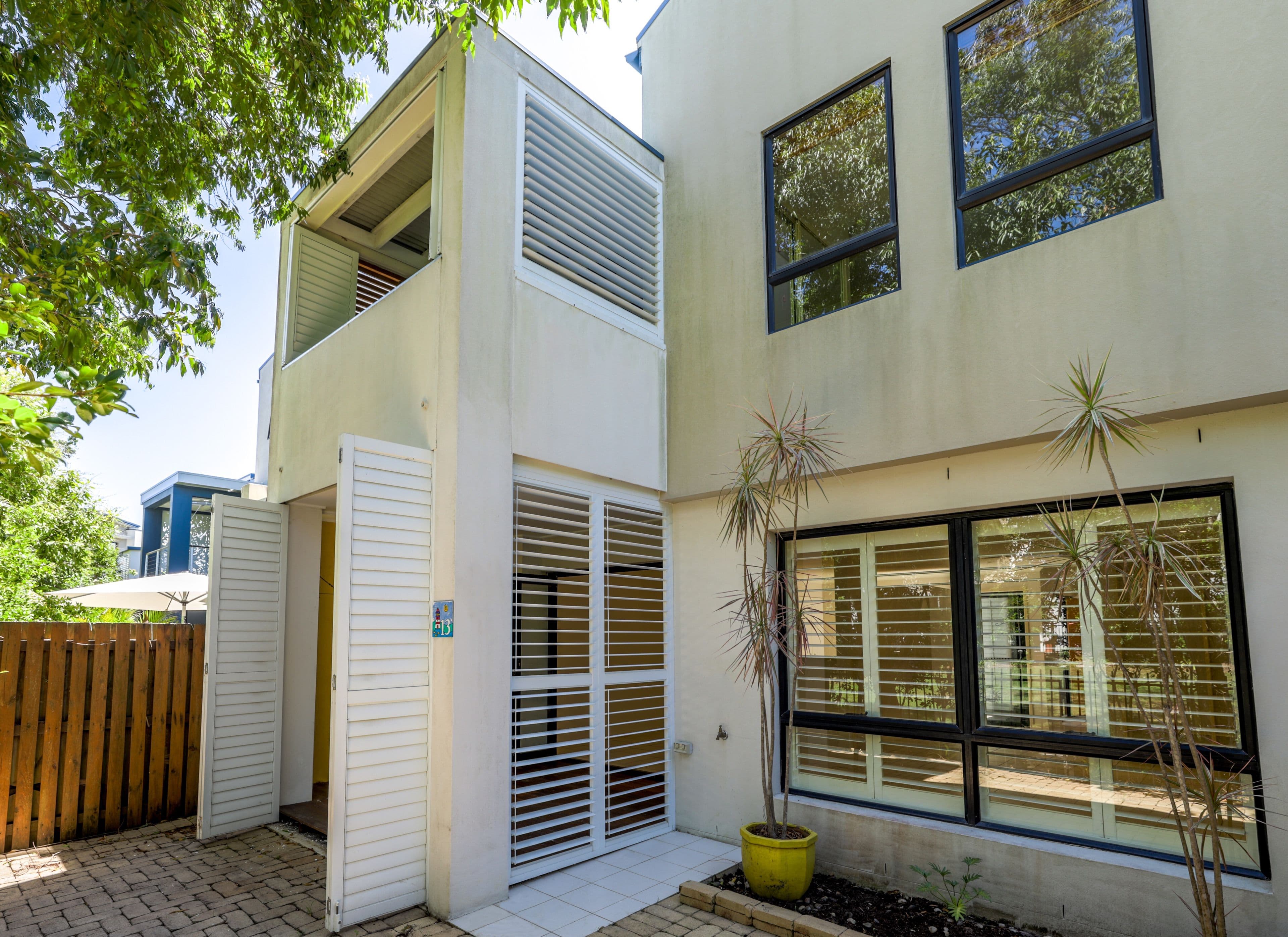 13 Riverwalk Avenue, Robina QLD 4226, Robina - Thumbnail 8