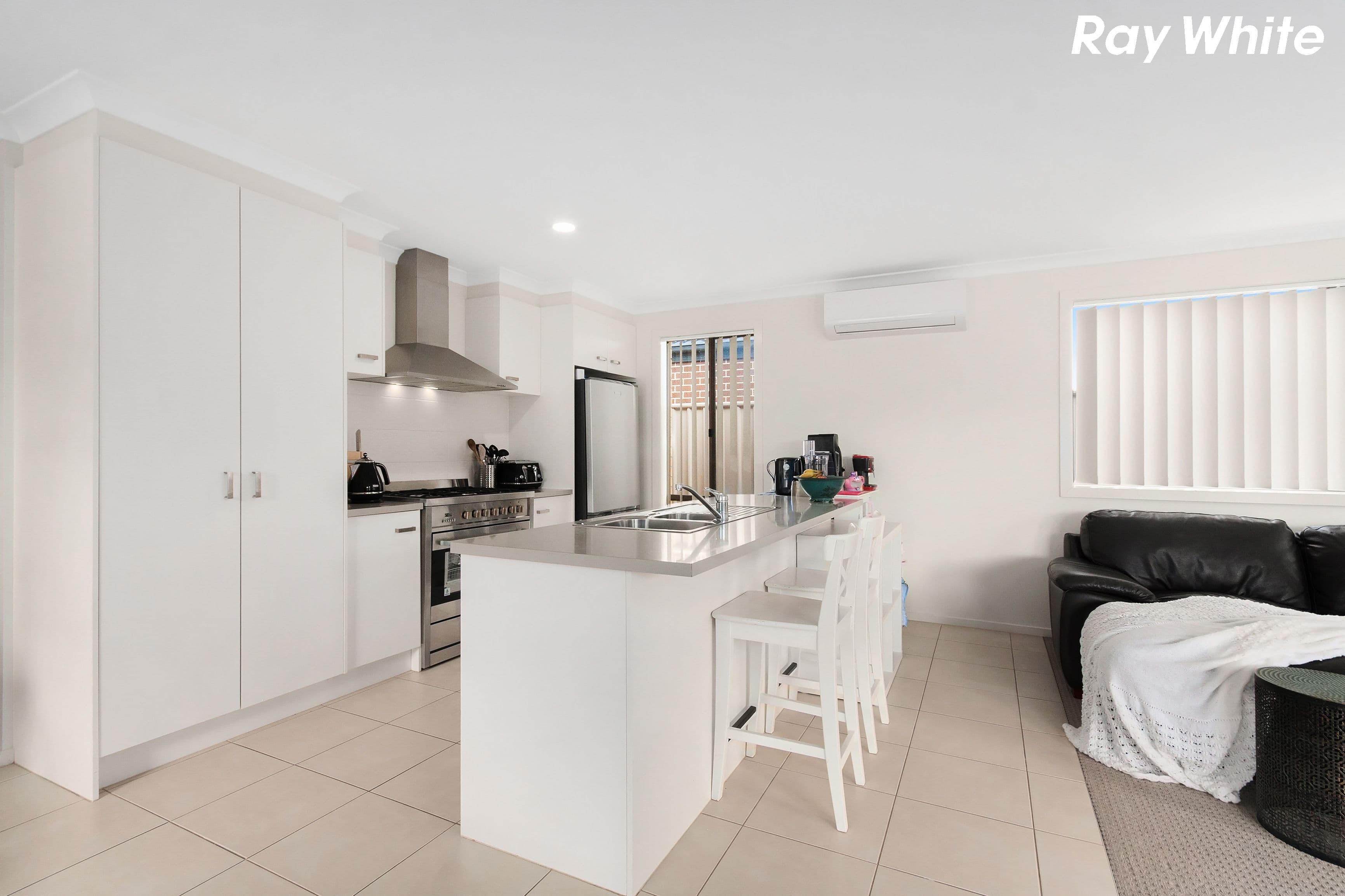 1 Lexi Place, Kilsyth, Kilsyth - Thumbnail 5