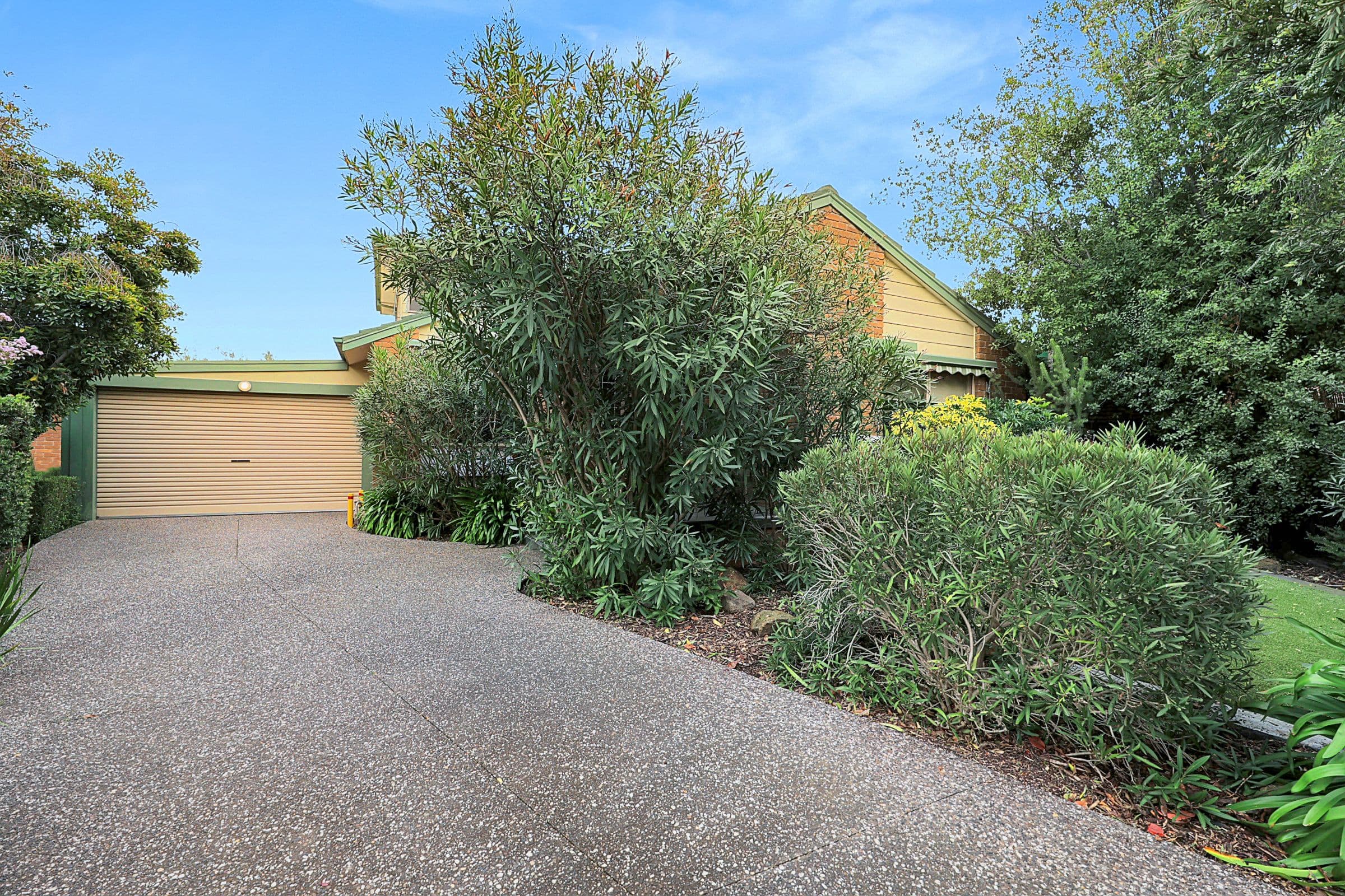 4 Exton Close, Epping VIC 3076, Epping - Thumbnail 2