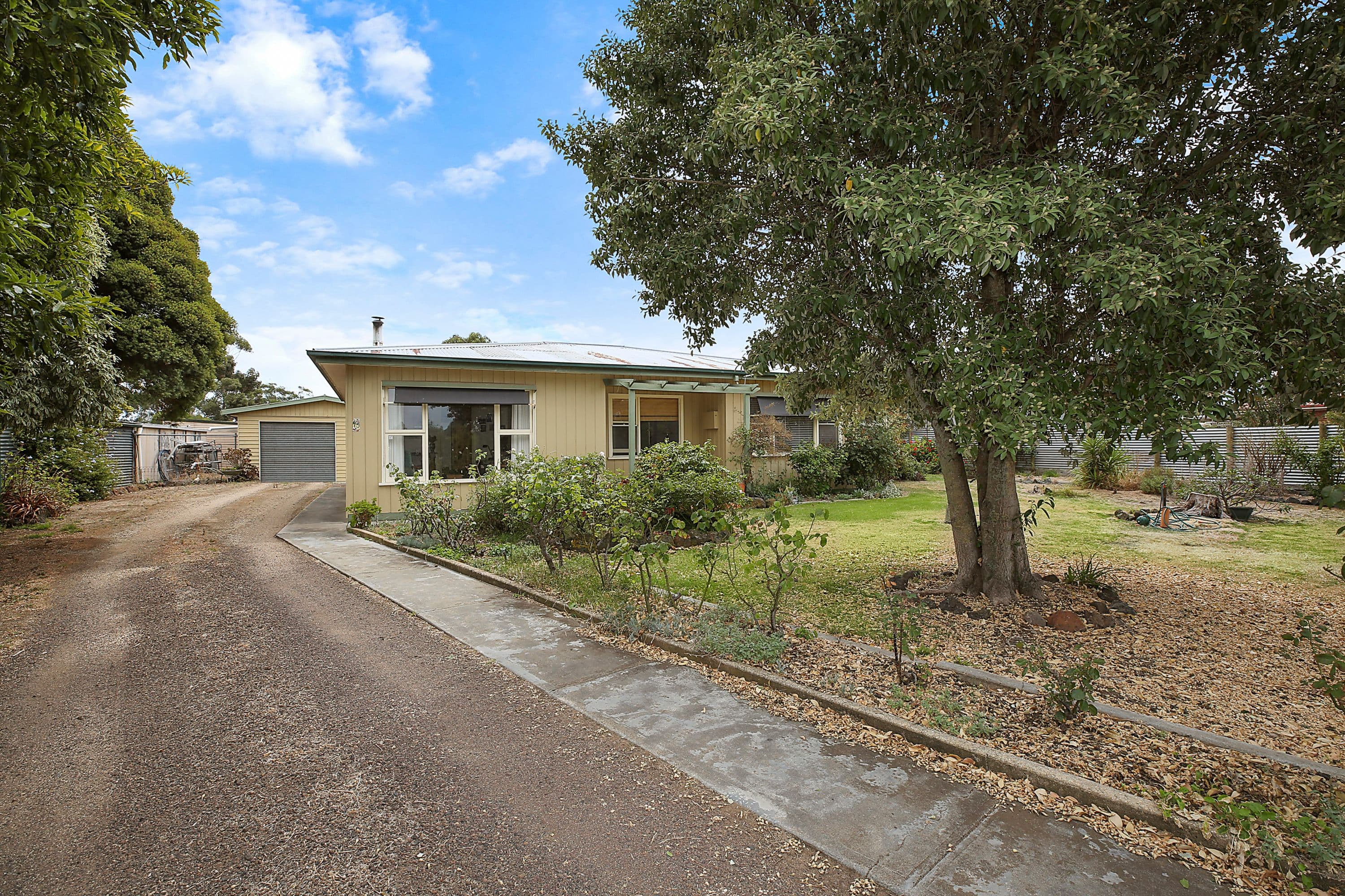 15 Ferrers Street, Lismore VIC 3324, Lismore - Image 1
