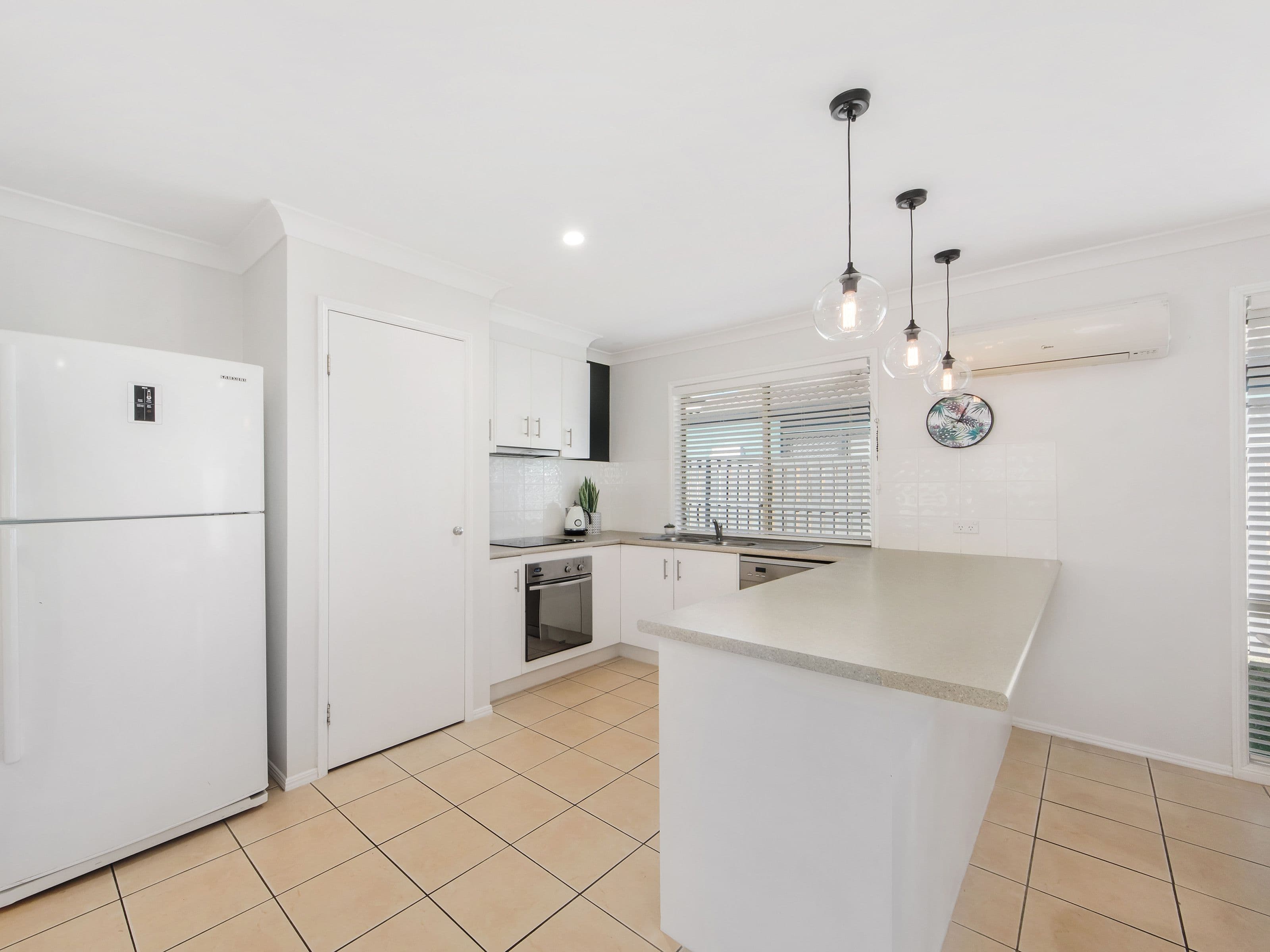 47 Murchison Street, Pacific Pines QLD 4211, Pacific Pines - Thumbnail 3