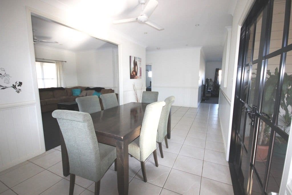 19 Burke Street, Dalby QLD 4405, Dalby - Thumbnail 3