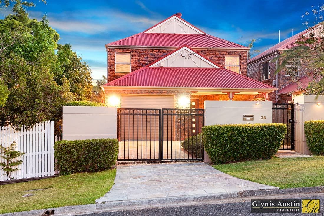 38 Leslie Street, Bardon QLD 4065, Bardon - Thumbnail 2