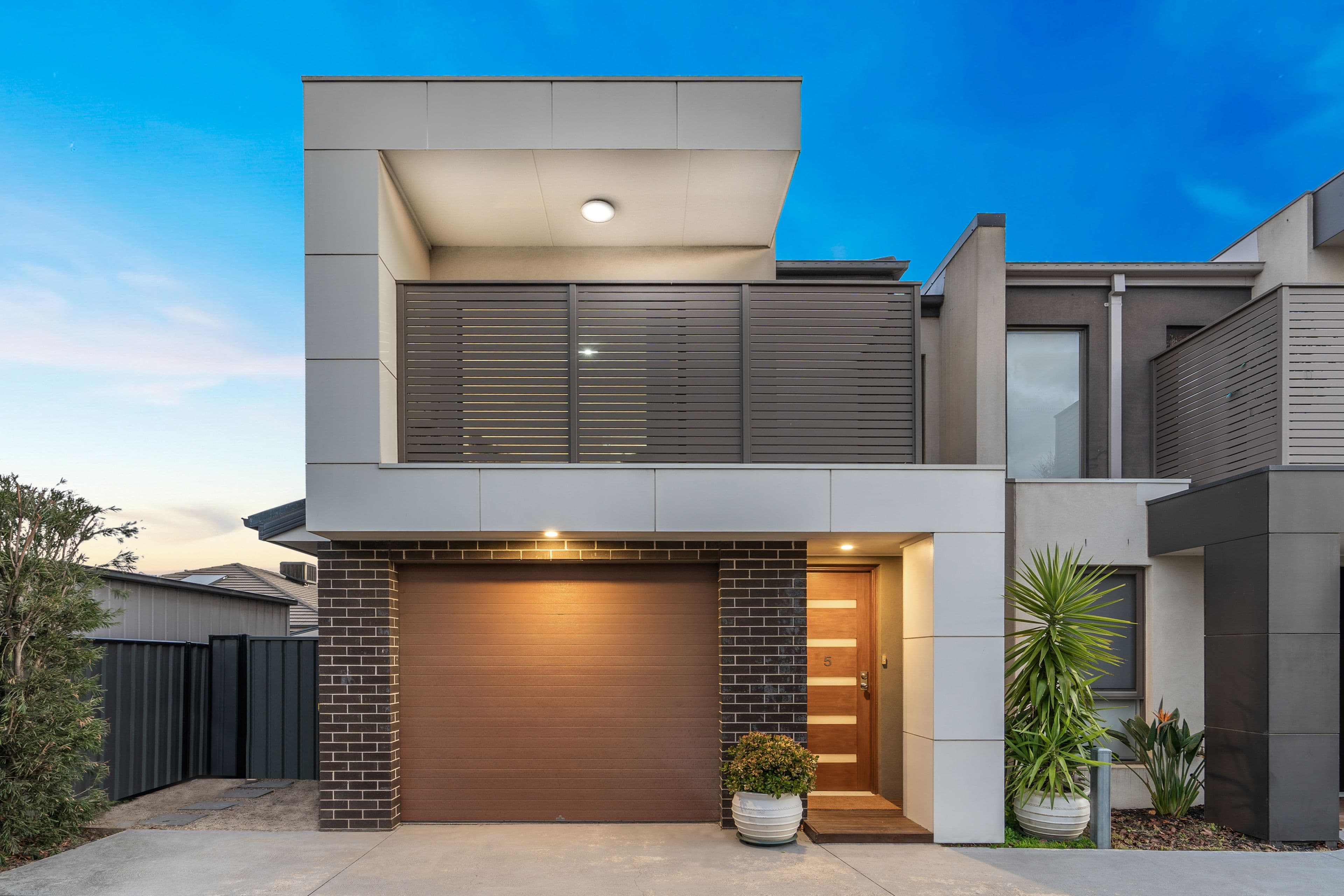 100 Capesthorne Drive, DERRIMUT VIC 3026, Derrimut - Image 1
