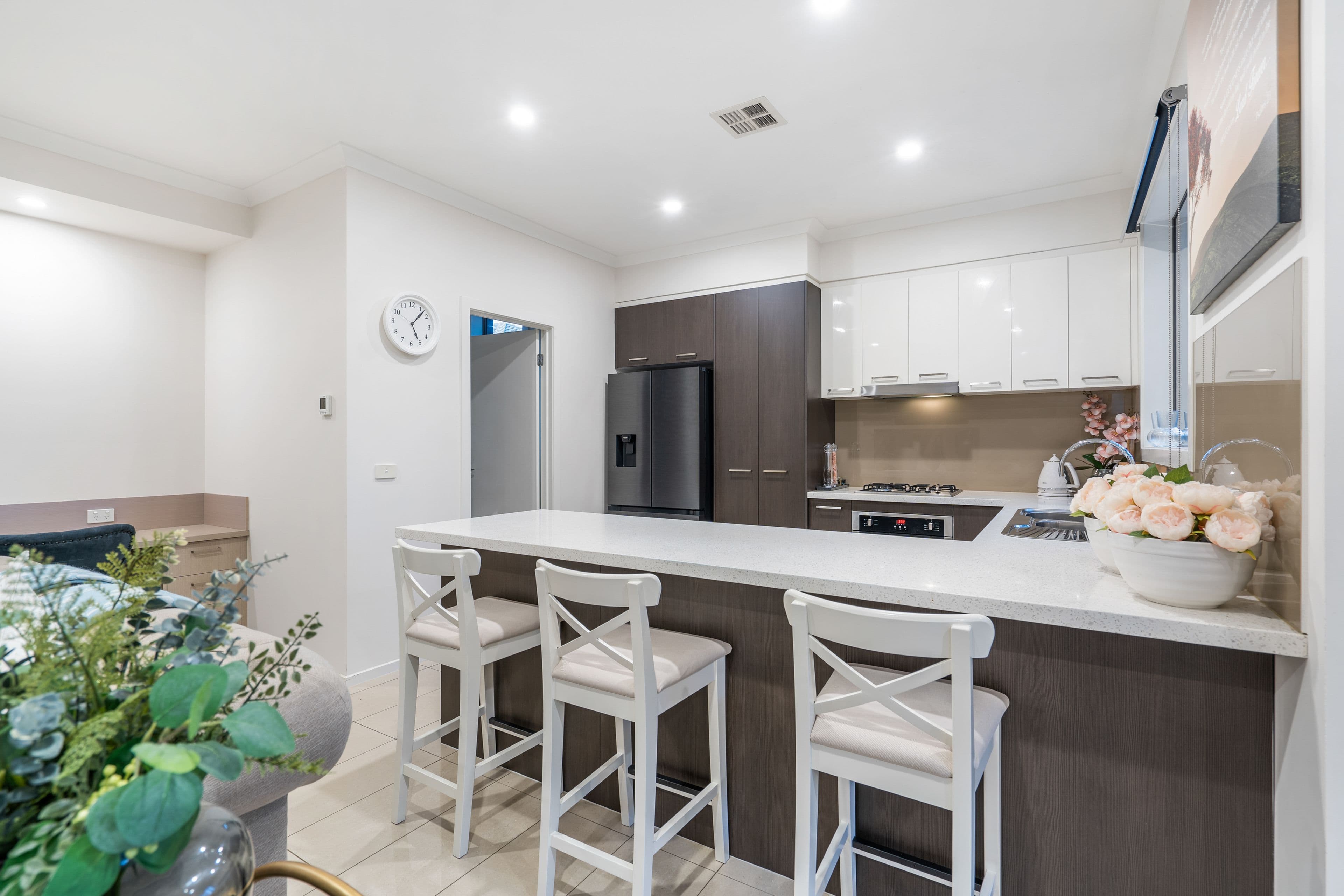 100 Capesthorne Drive, DERRIMUT VIC 3026, Derrimut - Thumbnail 4