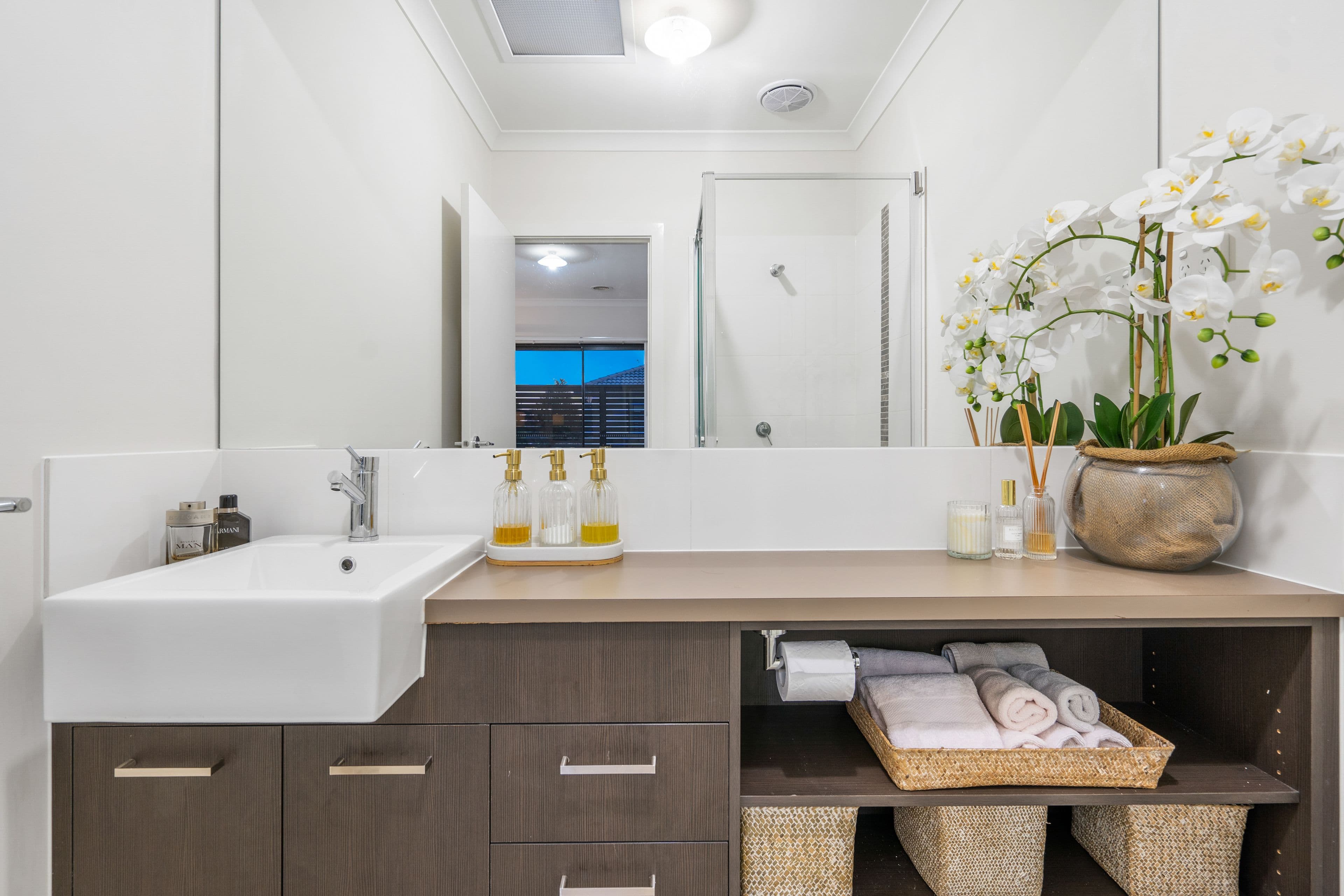 100 Capesthorne Drive, DERRIMUT VIC 3026, Derrimut - Thumbnail 8