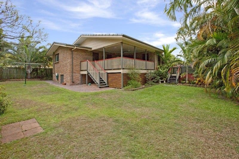 13 Deakin Crescent, Nanango, QLD, 4615, Nanango - Thumbnail 3