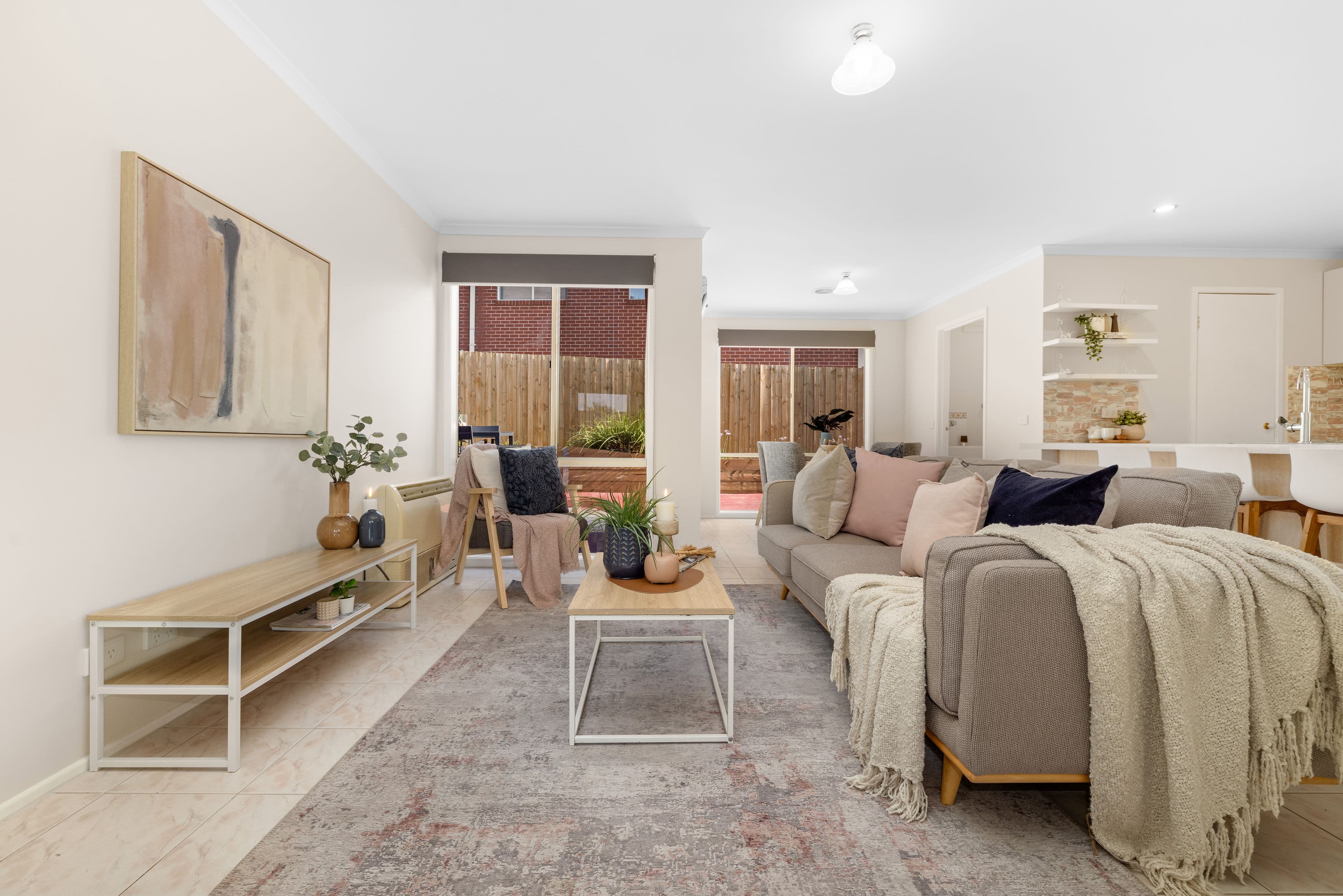 1 Maddy Court, Rowville VIC 3178, Rowville - Thumbnail 2