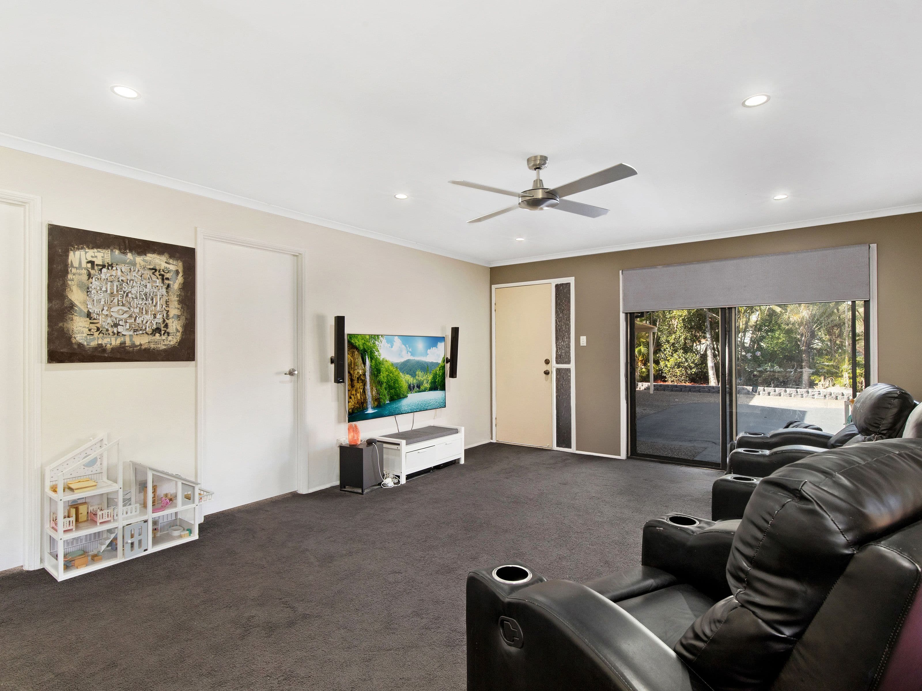 104B Michigan Drive, Oxenford QLD 4210, Oxenford - Thumbnail 4