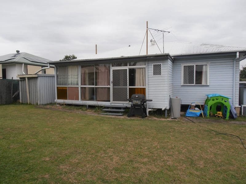 6 Huish Street, EASTERN HEIGHTS QLD 4305, Eastern Heights - Thumbnail 4