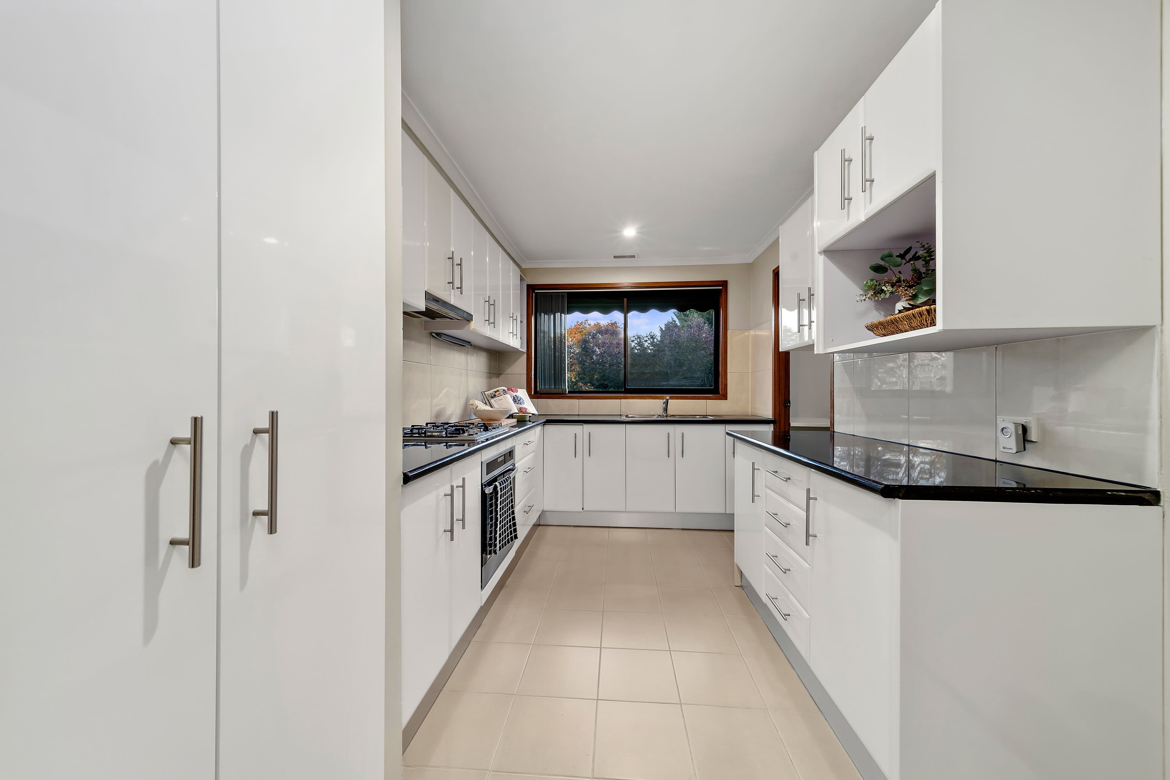 98 Carlile Street, Evatt ACT 2617, Evatt - Thumbnail 7
