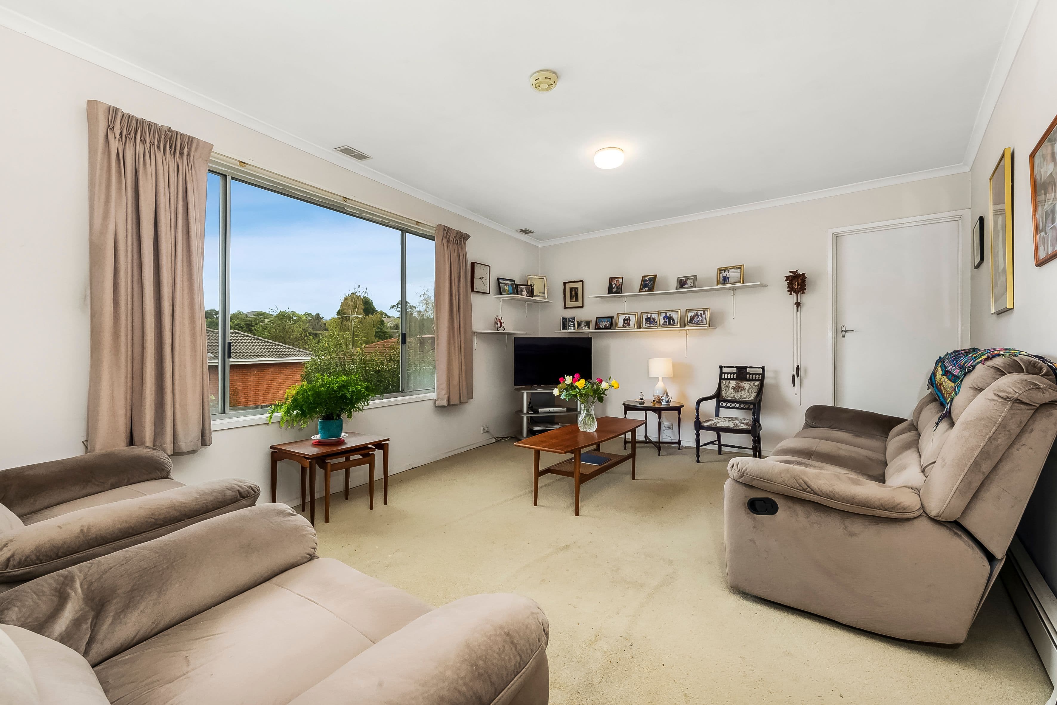 2 Marcella Court, Glen Waverley VIC 3150, Glen Waverley - Thumbnail 2
