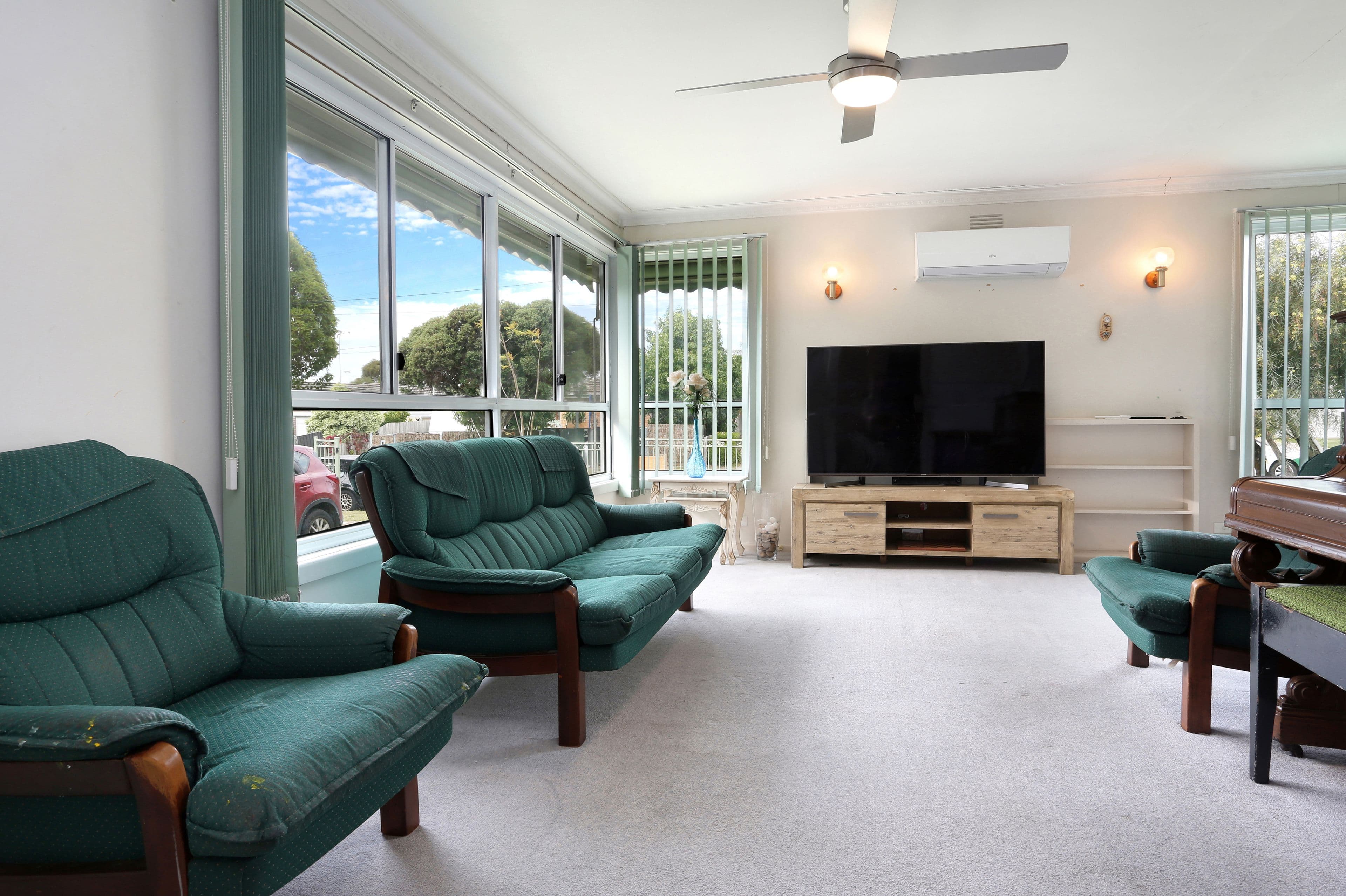 14 Northam Avenue, Highton VIC 3216, Highton - Thumbnail 3