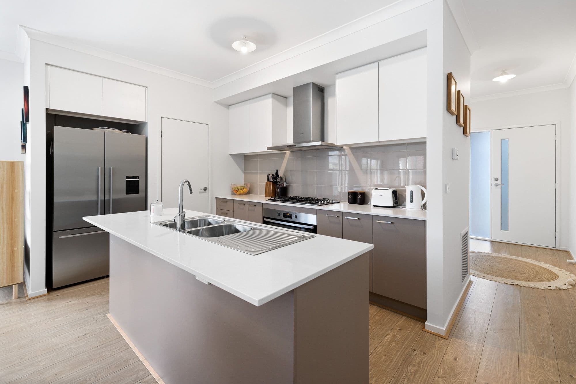14 Stableford Street, Werribee VIC 3030, Werribee - Thumbnail 4