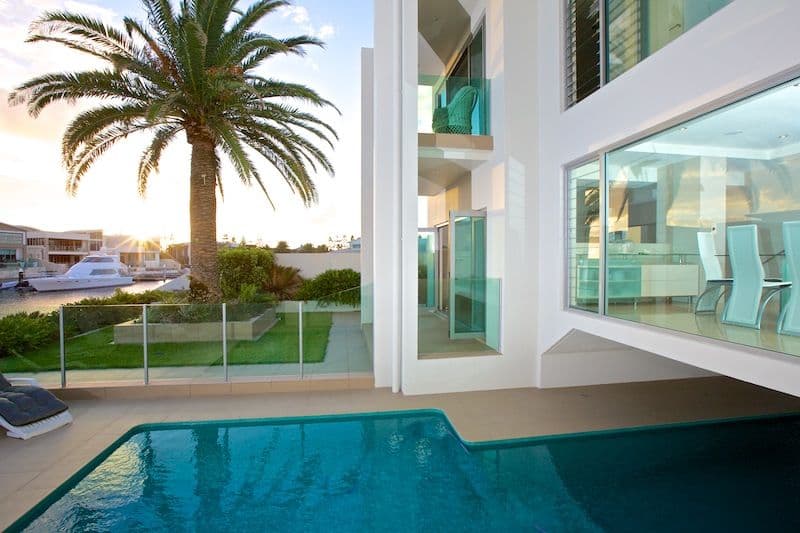 19 Knightsbridge Parade East, SOVEREIGN ISLANDS QLD 4216, Sovereign Islands - Thumbnail 2