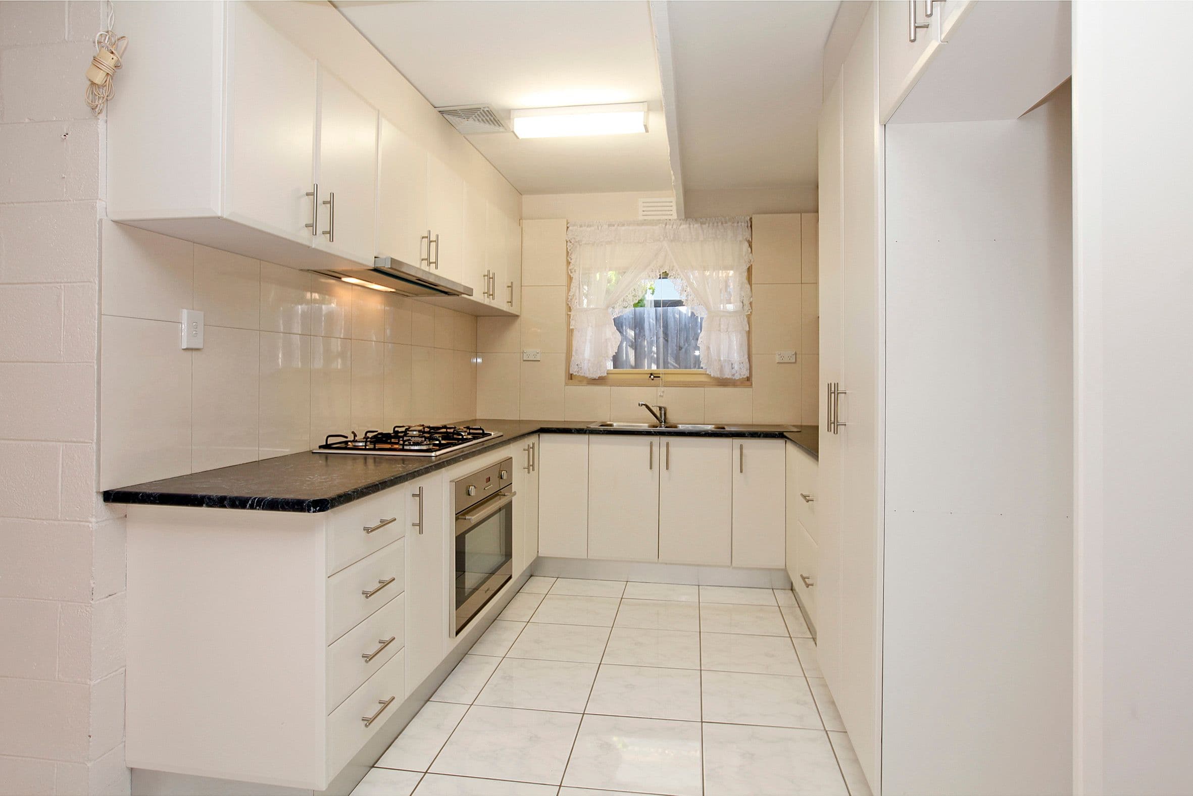 6 Landbury Road, Bundoora VIC 3083, Bundoora - Thumbnail 3
