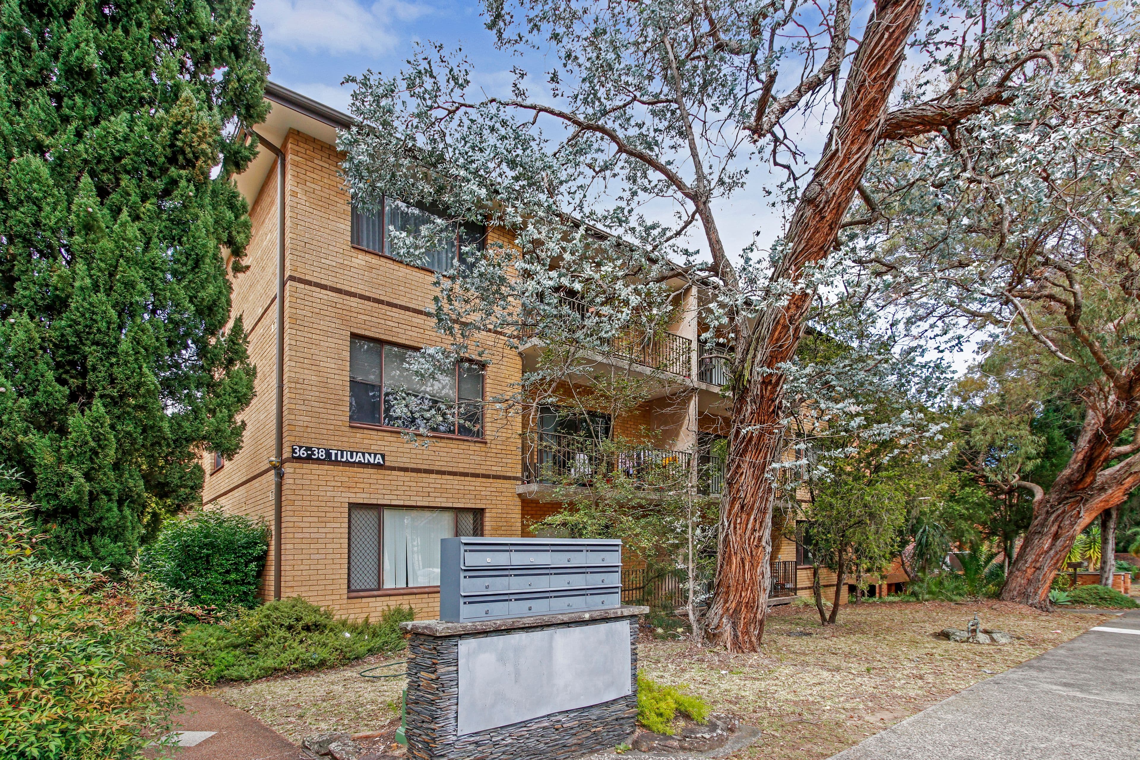 36 Hampton Court Road, Carlton NSW 2218, Carlton - Image 1