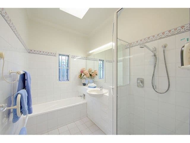 36 Douglas Street, SHERWOOD QLD 4075, Sherwood - Thumbnail 7
