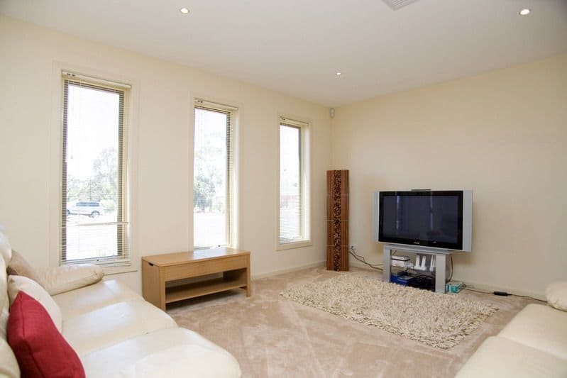1 Rowanval Terrace, MERNDA VIC 3754, Mernda - Thumbnail 3