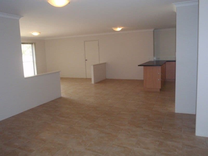 34 Casuarina Crescent, JURIEN BAY WA 6516, Jurien Bay - Thumbnail 5