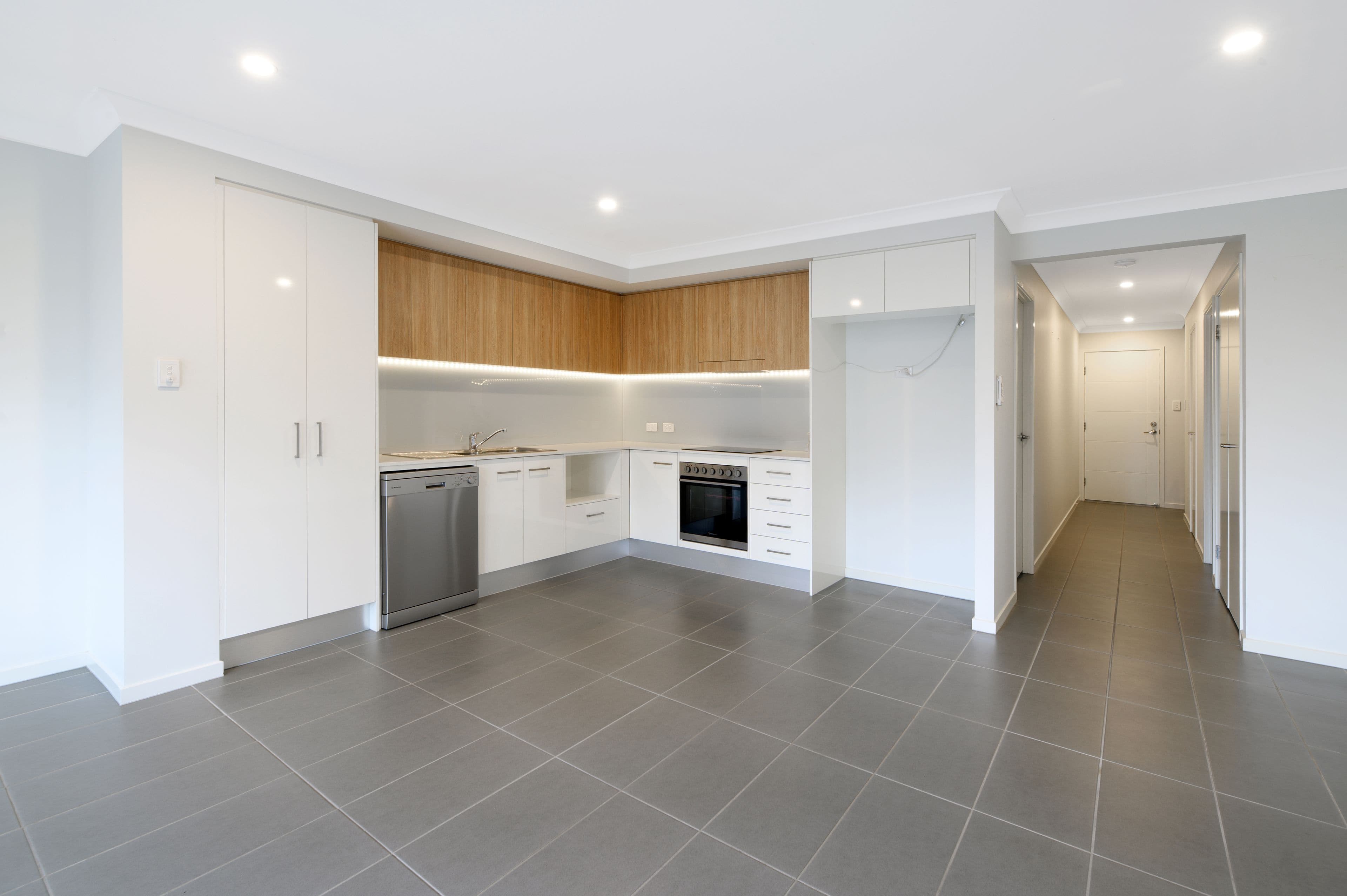 188 Gainsborough Drive, Pimpama QLD 4209, Pimpama - Thumbnail 2