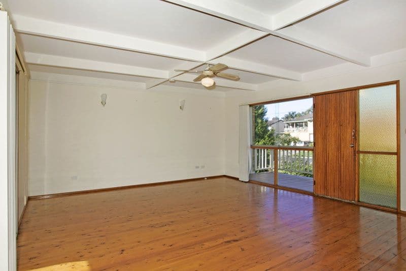 7 Hillcrest Avenue, BATEAU BAY NSW 2261, Bateau Bay - Thumbnail 4