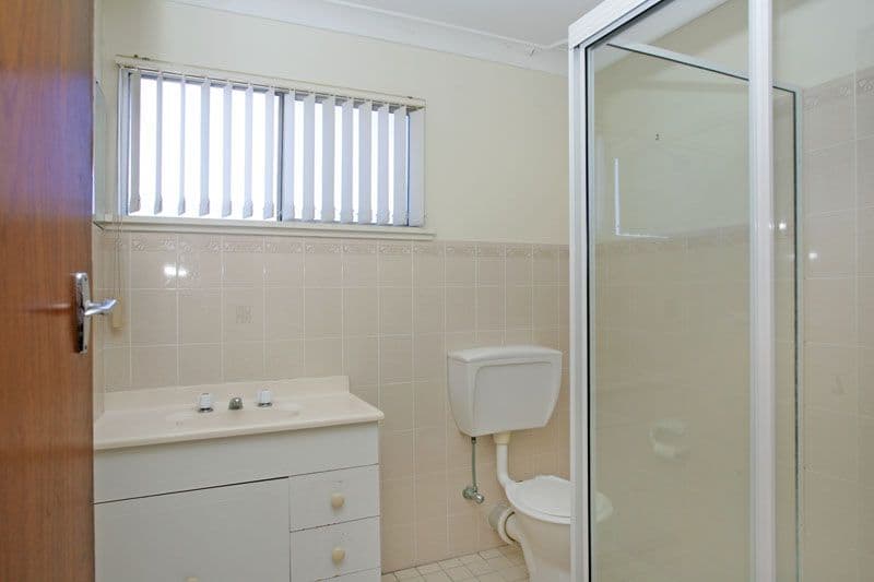 7 Hillcrest Avenue, BATEAU BAY NSW 2261, Bateau Bay - Thumbnail 7