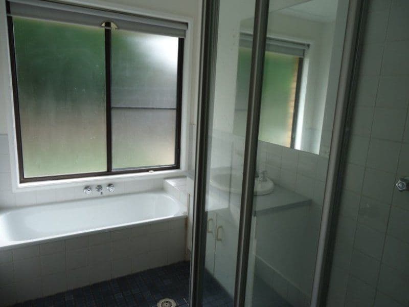 41 Allied Drive, ARUNDEL QLD 4214, Arundel - Thumbnail 5