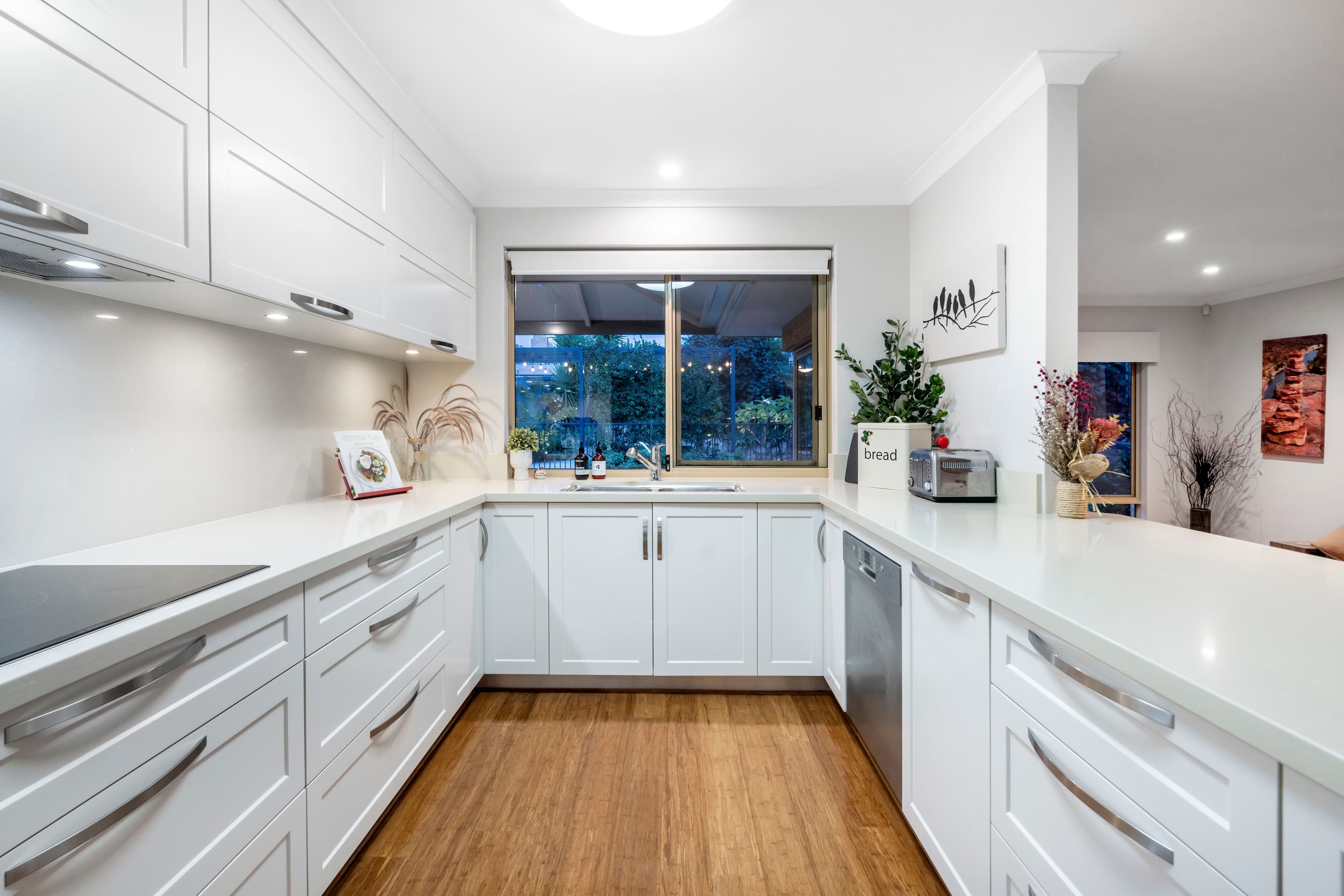 16 Oxcliffe Road, Doubleview WA 6018, Doubleview - Thumbnail 3