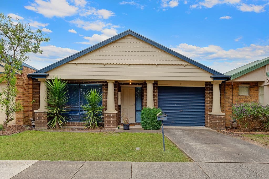 5 Lyrebird Walk, Whittlesea VIC 3757, Whittlesea - Image 1