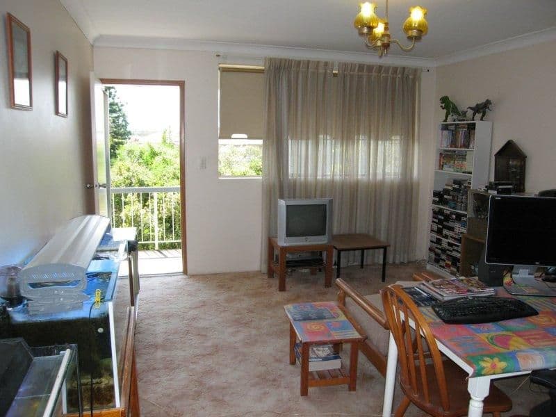  33 Grays Road, GAYTHORNE QLD 4051, Gaythorne - Thumbnail 2