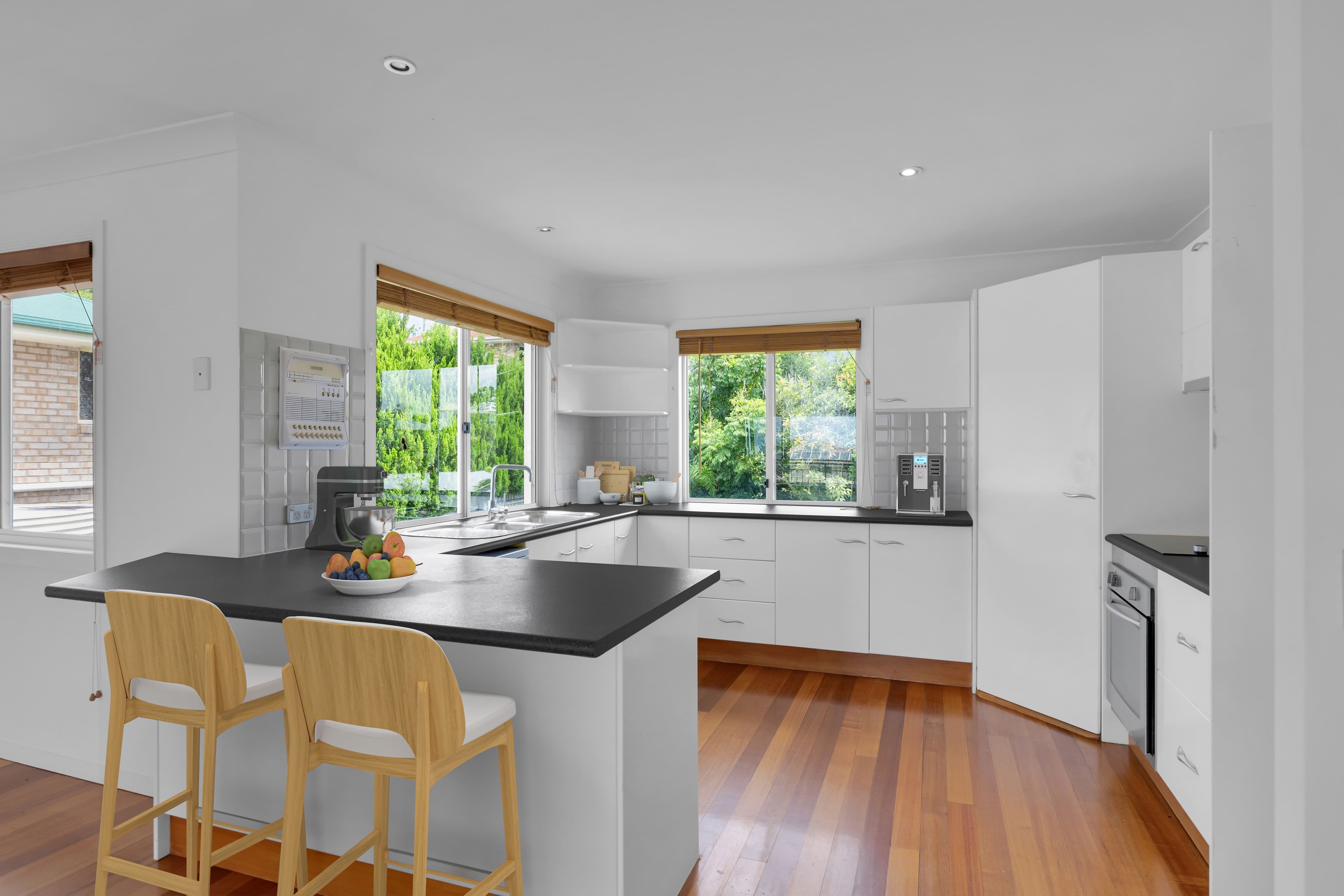 13 Nottingham Place, Highland Park QLD 4211, Highland Park - Thumbnail 6