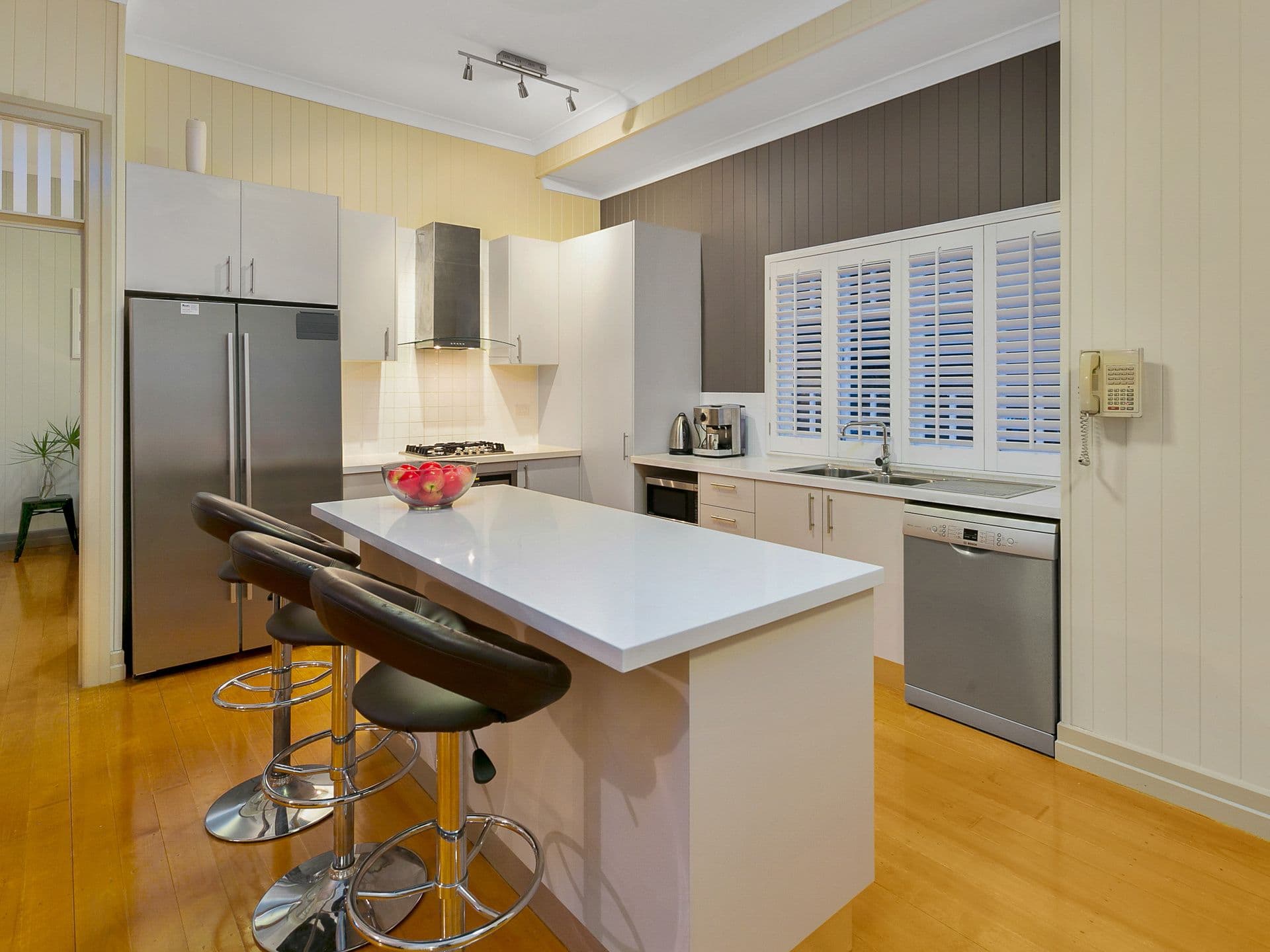 9 Peasant Street, Holland Park West QLD 4121, Holland Park West - Thumbnail 6