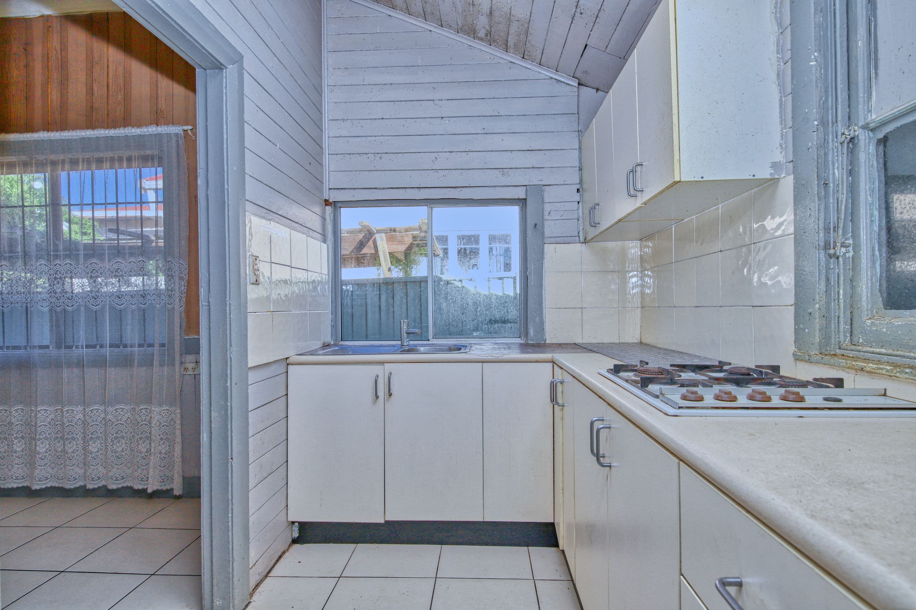 69 Pringle Avenue, Bankstown NSW 2200, Bankstown - Thumbnail 3