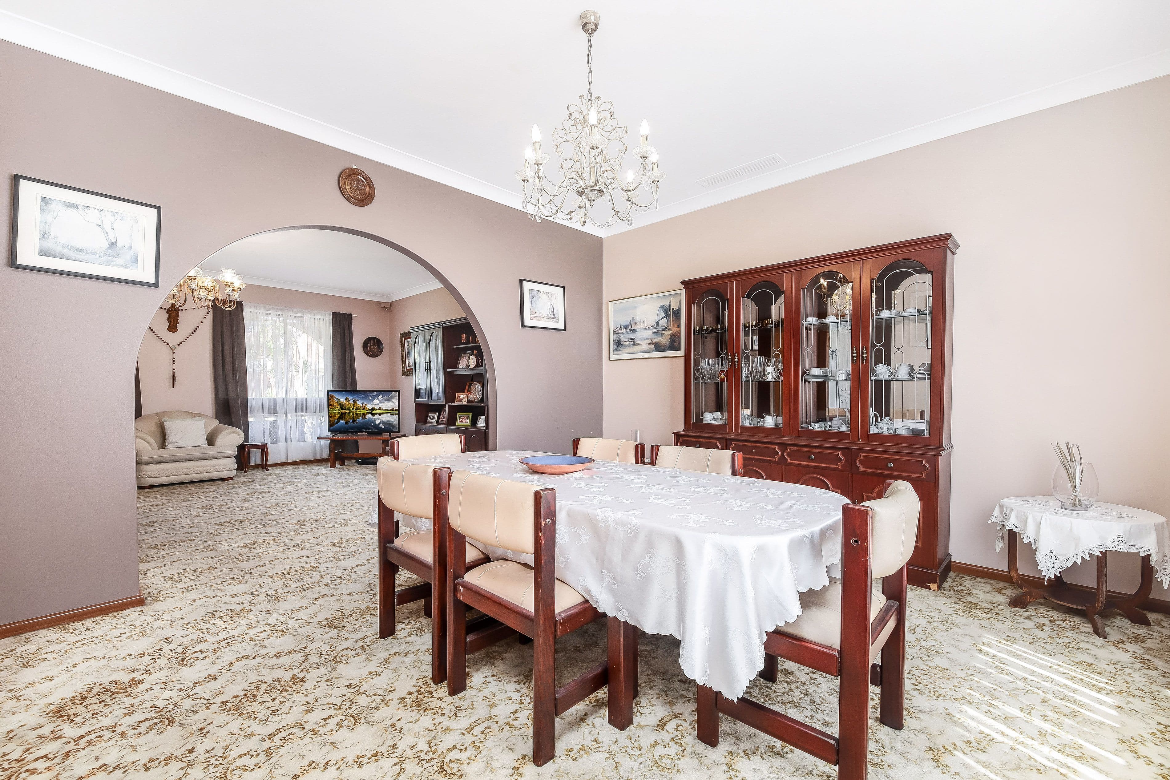 14 Salamander Place, Mount Lewis - Thumbnail 4