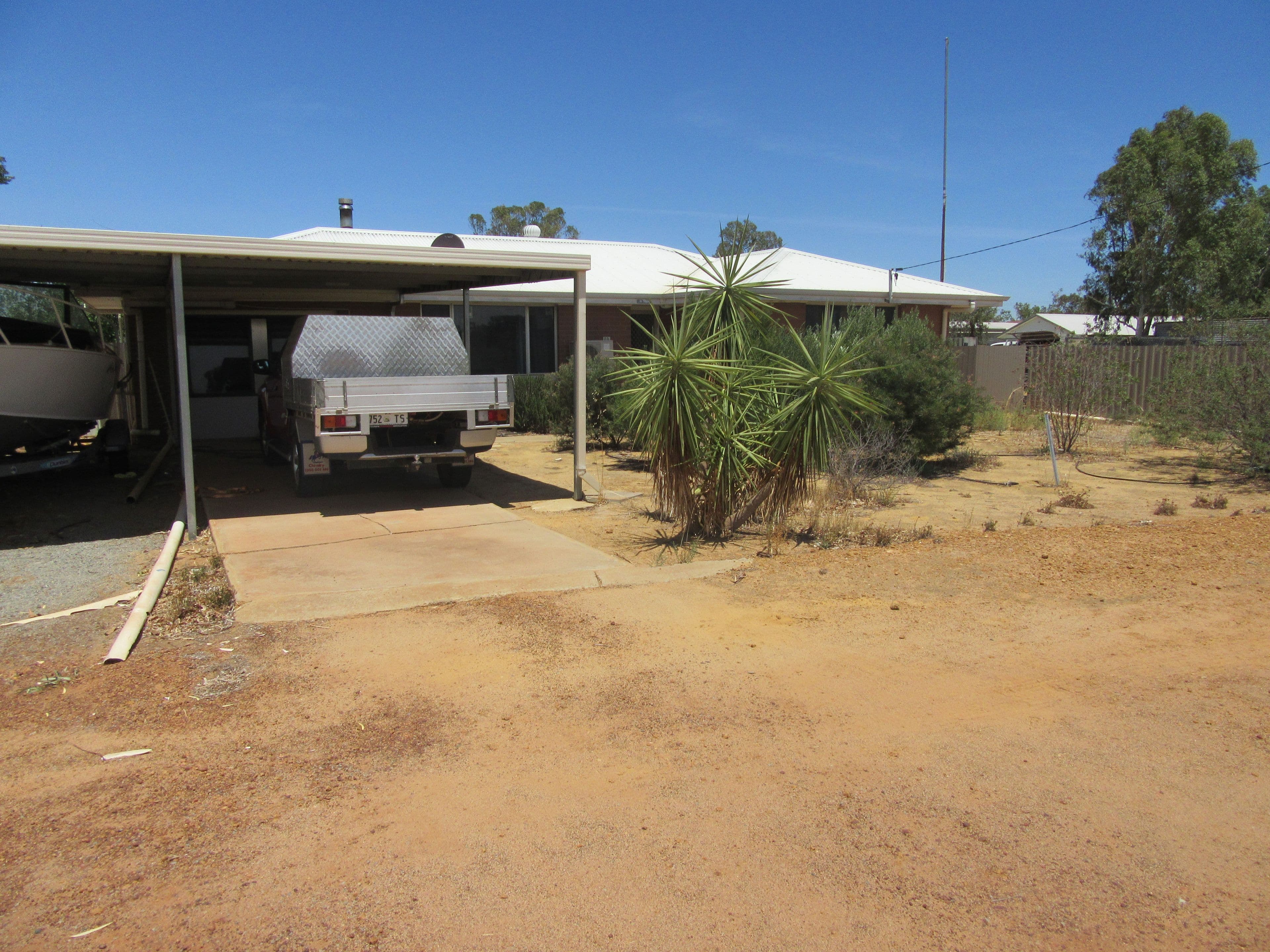 8 & 10 Northern Street, Three Springs WA 6519, Three Springs - Thumbnail 2