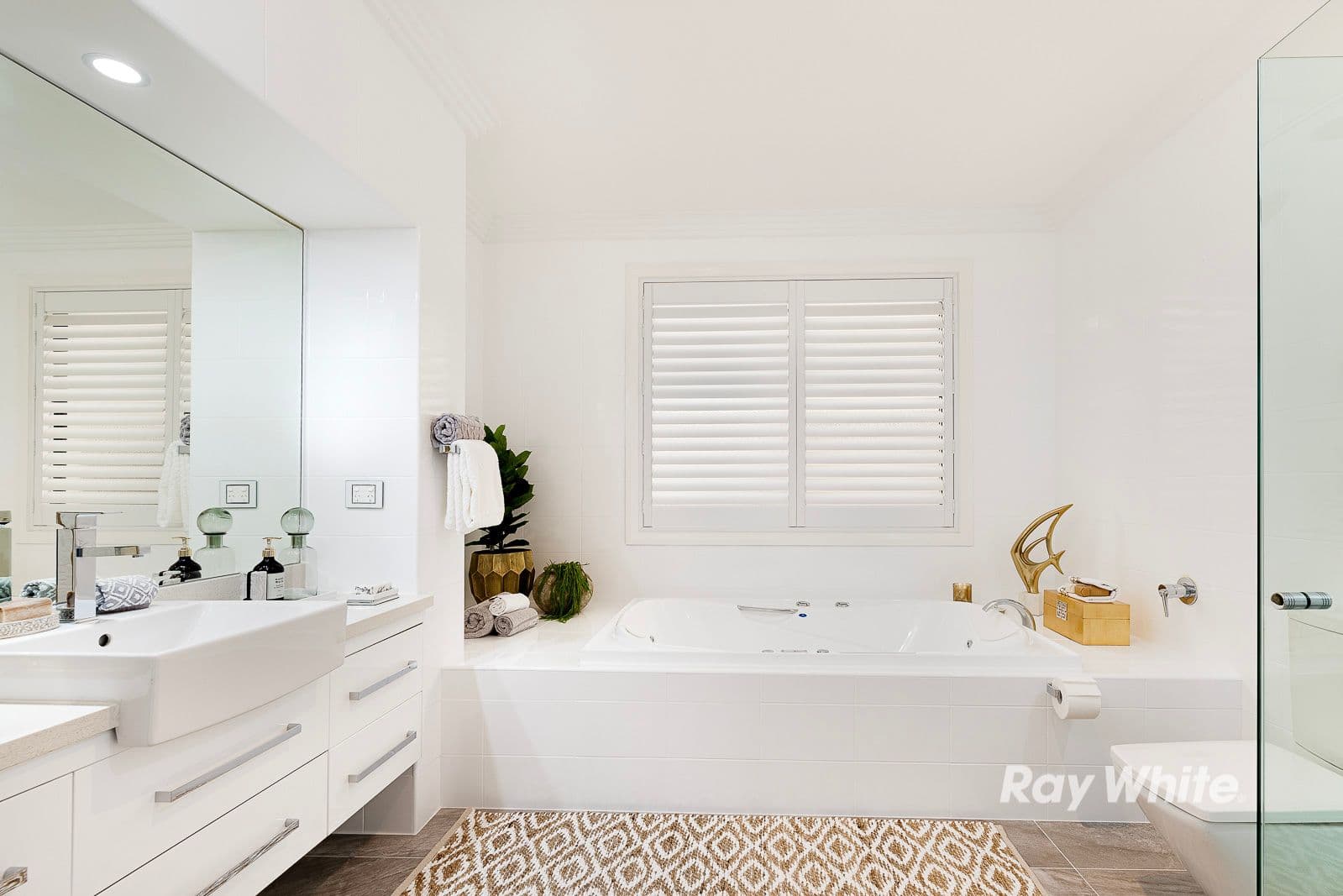 10 Bimbadgen Place, Bella Vista - Thumbnail 8