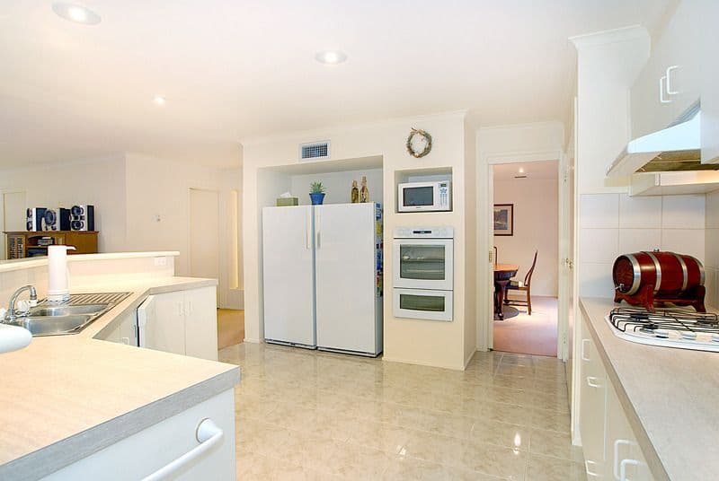 2 Sunrise Court, LYSTERFIELD VIC 3156, Lysterfield - Thumbnail 8