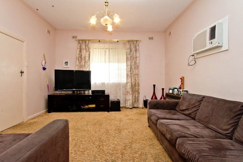 36 John Street, Flinders Park SA 5025, Flinders Park - Thumbnail 2