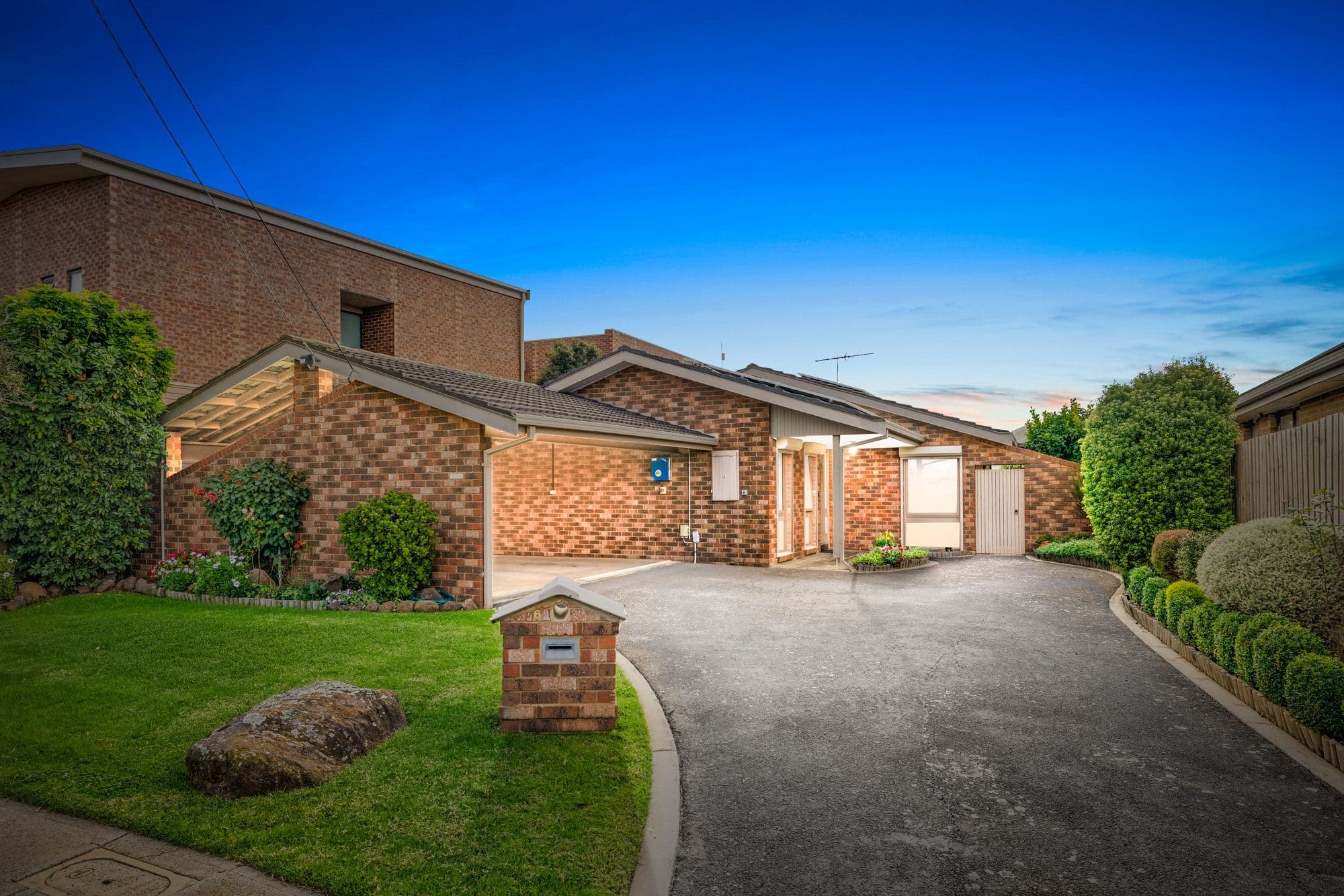 6 Dewan Avenue, Werribee VIC 3030, Werribee - Image 1