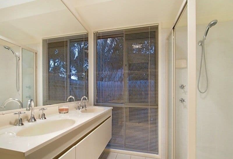 79 Azalea Crescent, CALAMVALE QLD 4116, Calamvale - Thumbnail 3
