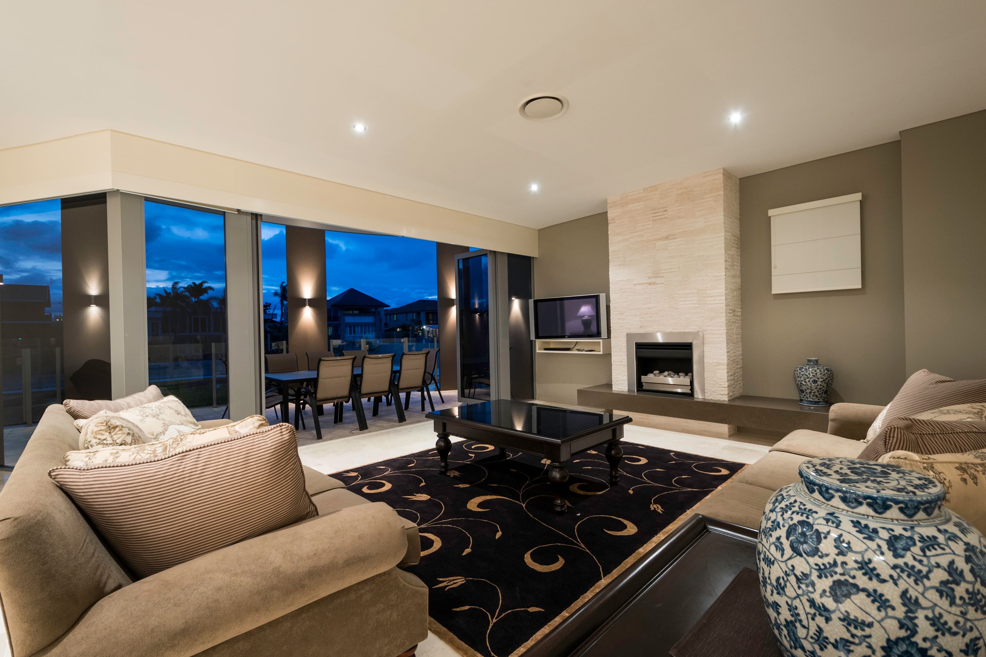 28 Buccaneer Court, SURFERS PARADISE QLD 4217, Surfers Paradise - Thumbnail 4