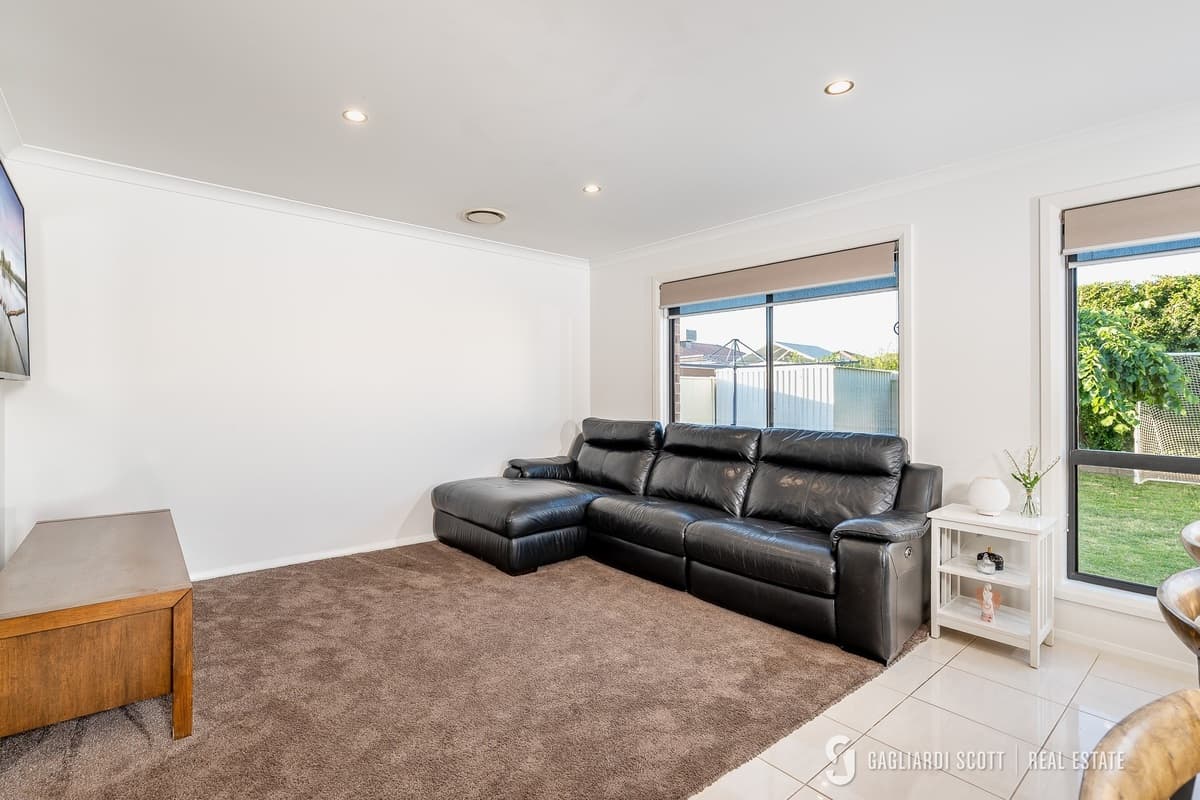 8 Hillsborough Avenue, Shepparton, Shepparton - Thumbnail 8