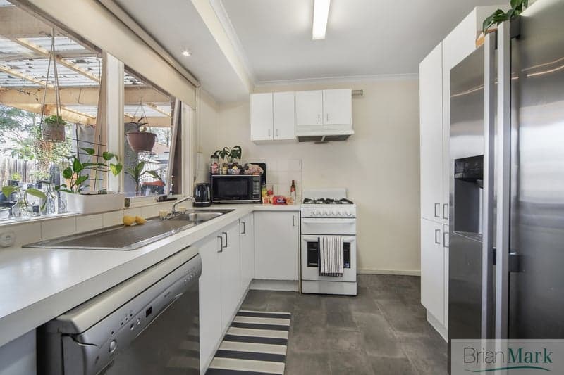 33 Direction Drive, Tarneit - Thumbnail 2