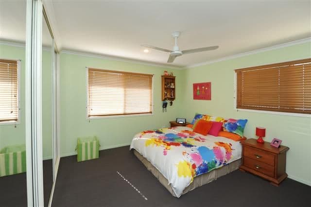 3 Goshawk Street, NEW AUCKLAND QLD 4680, New Auckland - Thumbnail 8