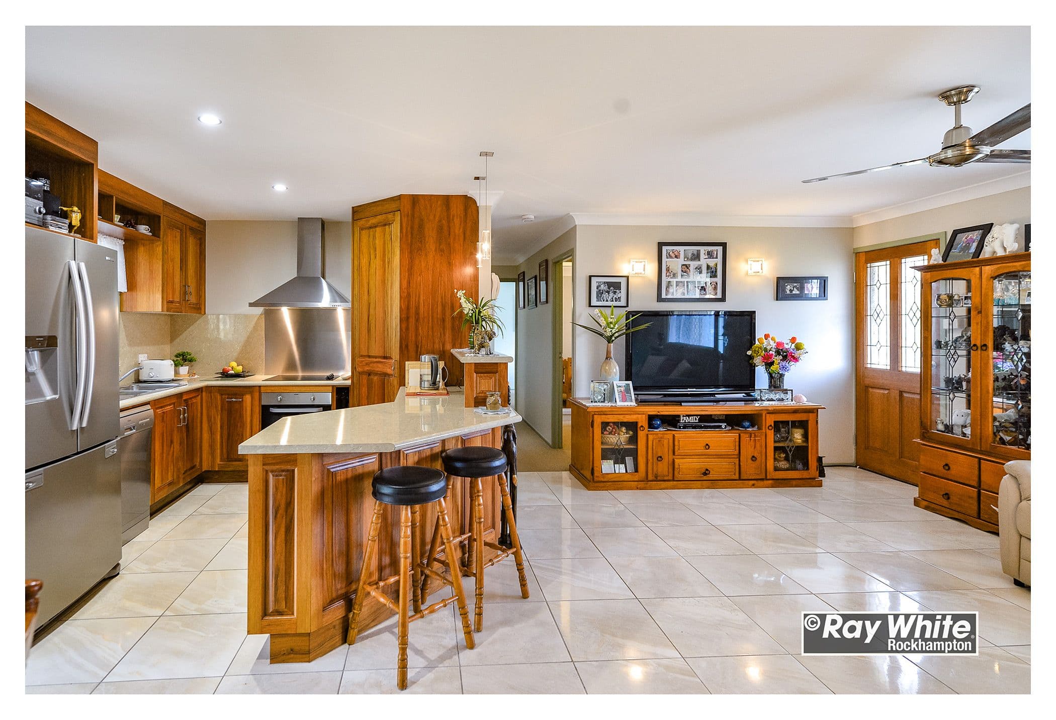 42 Capricorn Crescent, Norman Gardens QLD 4701, Norman Gardens - Thumbnail 4