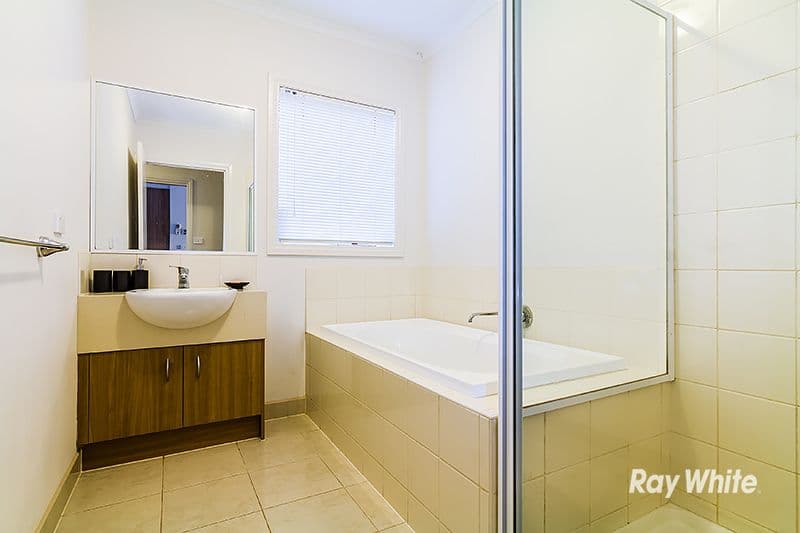 32 Silverwattle Drive, Lyndhurst VIC 3975, Lyndhurst - Thumbnail 7