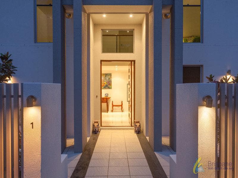 1/42 Baileys Road, Ashgrove - Thumbnail 3