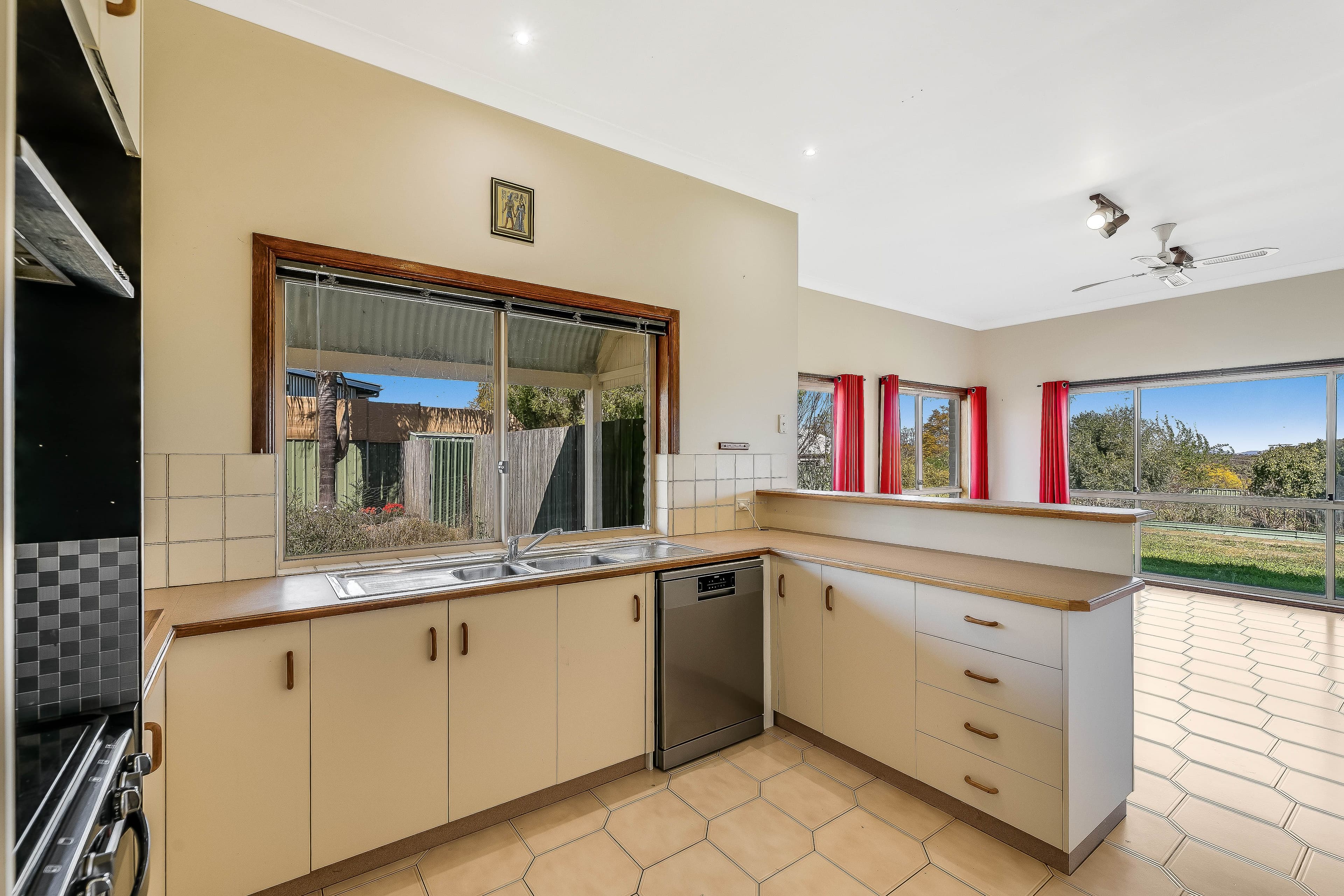 6 Odassa Street, Goombungee QLD 4354, Goombungee - Thumbnail 6